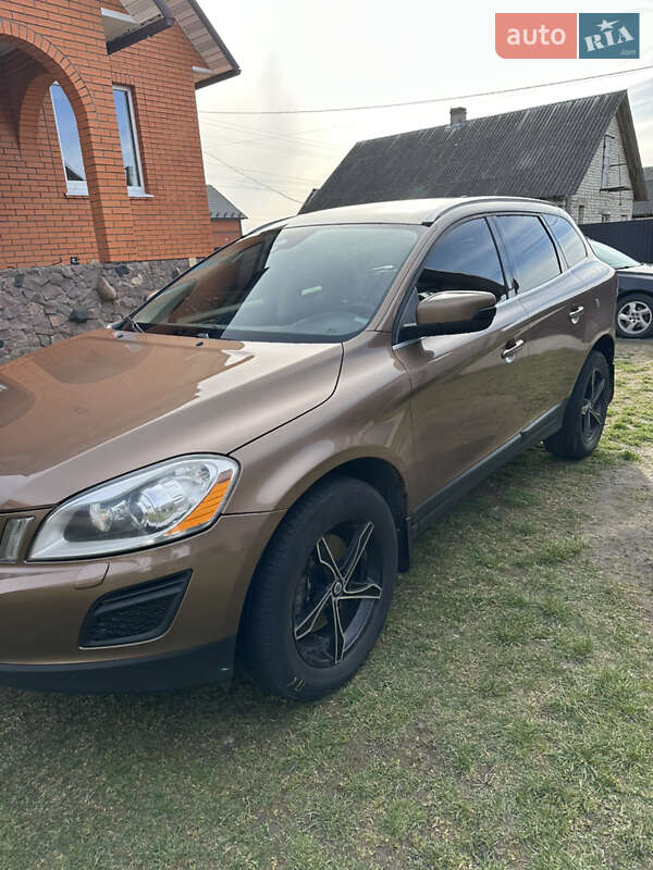 Volvo Xc60 (2013)