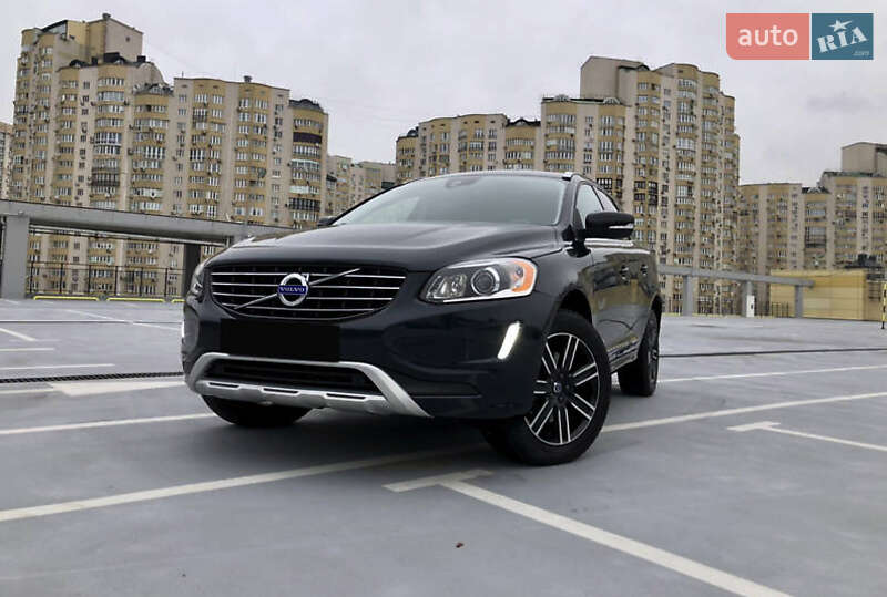Volvo Xc60 (2017)
