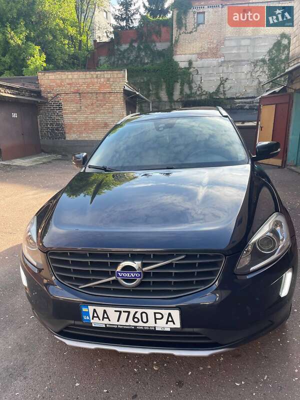 Volvo Xc60 (2016)