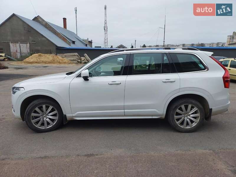 Volvo Xc90 (2015)