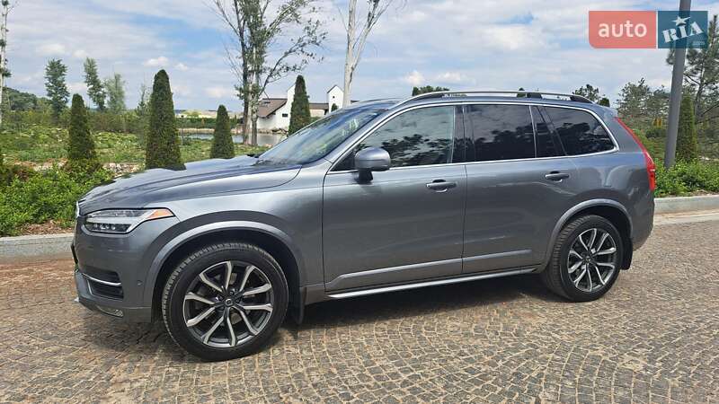 Volvo Xc90 (2017)