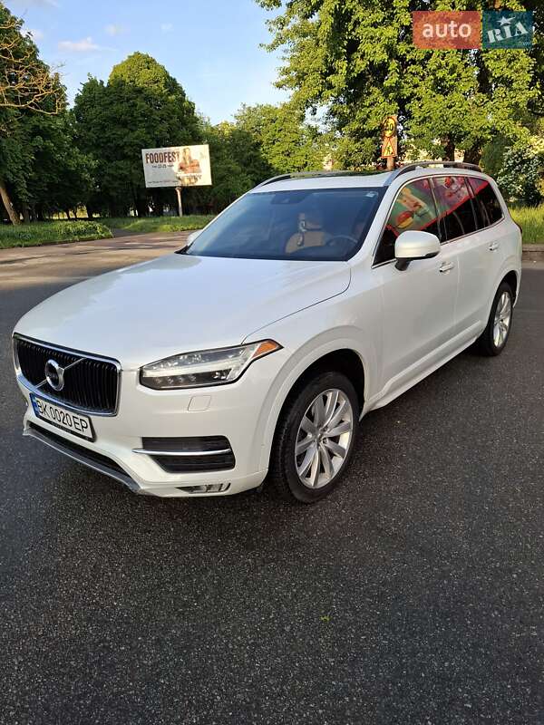 Volvo Xc90 (2016)