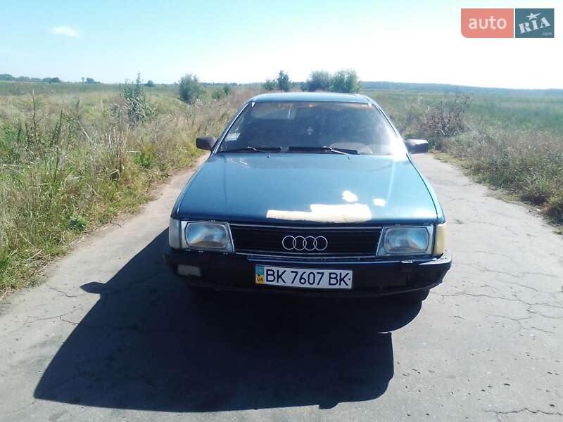 Audi 100 (1986)