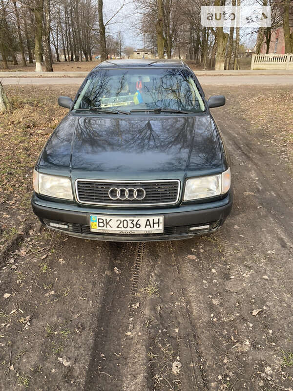 Audi 100 (1993)