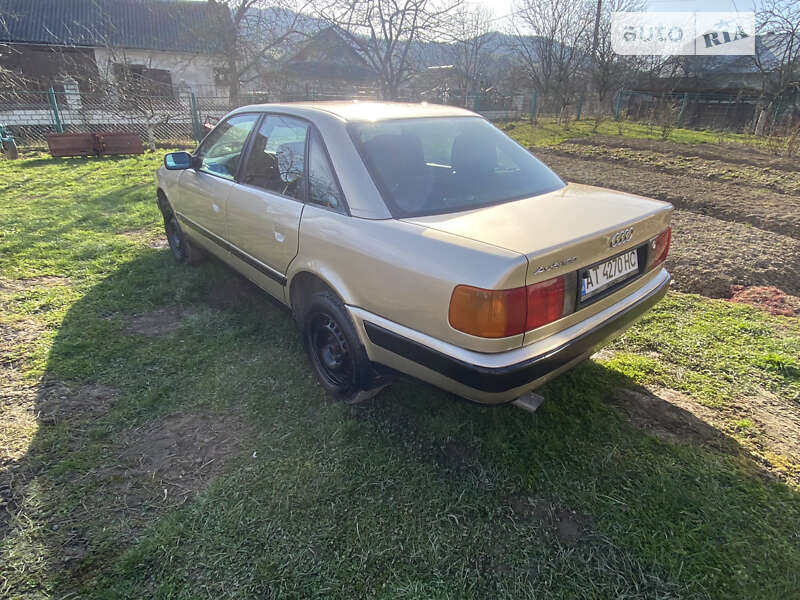 Audi 100 (1992)