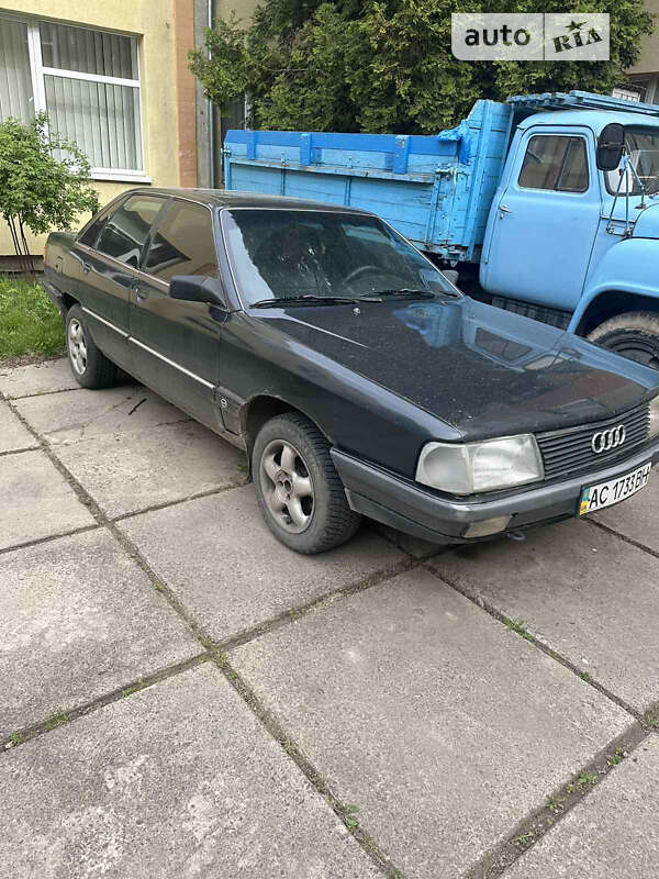 Audi 100 (1989)