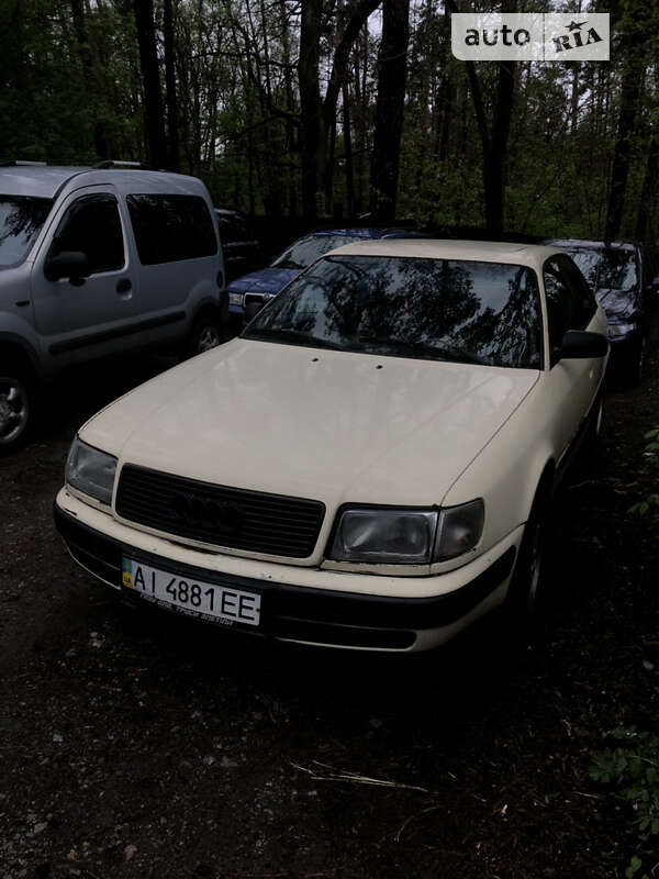Audi 100 (1993)