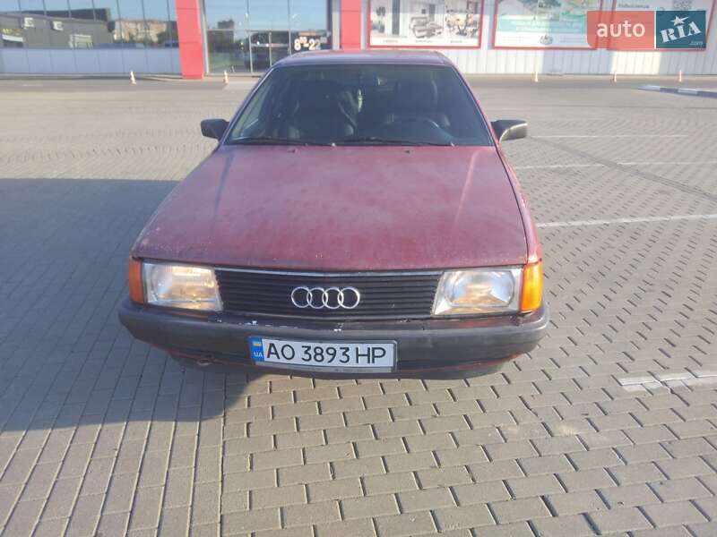 Audi 100 (1988)