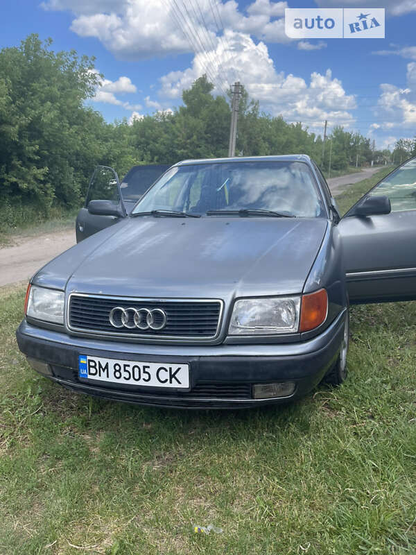 Audi 100 (1992)