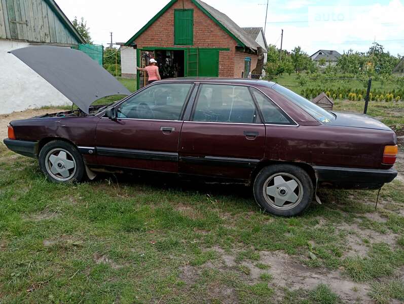 Audi 100 (1989)