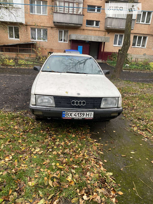 Audi 100 (1986)