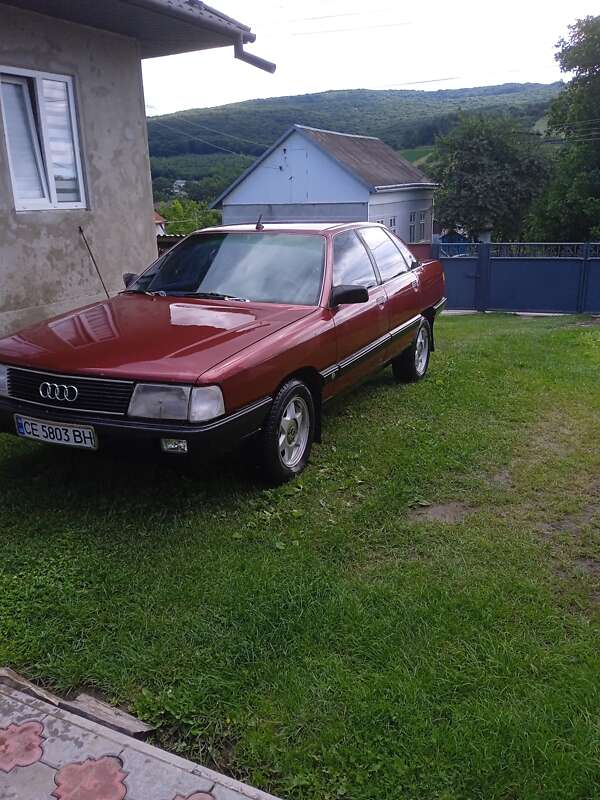 Audi 100 (1987)
