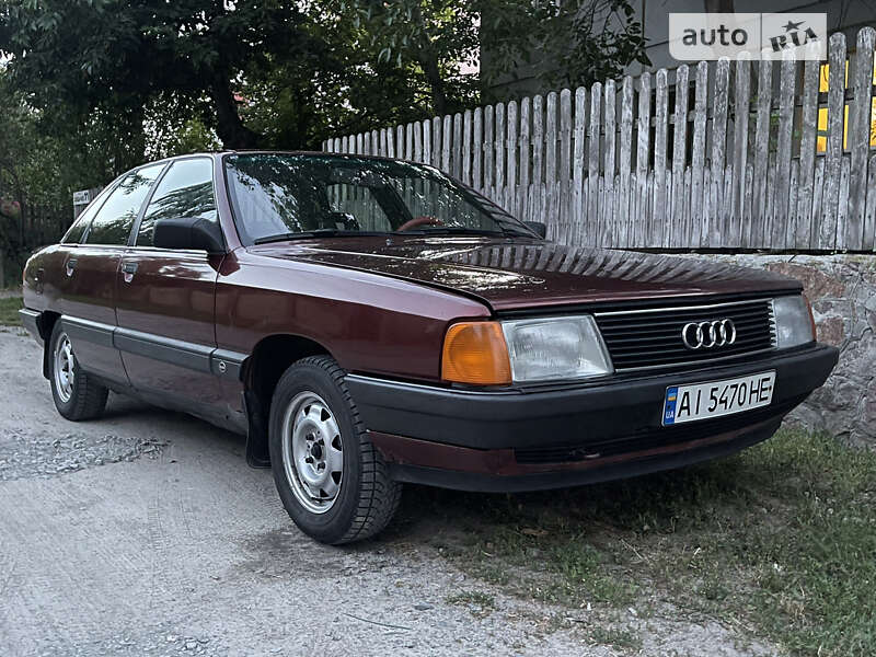 Audi 100 (1990)