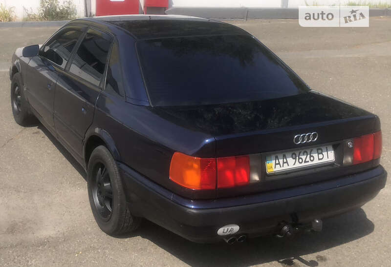 Audi 100 (1994)