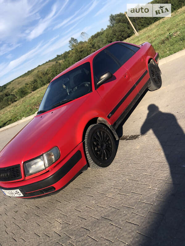 Audi 100 (1992)