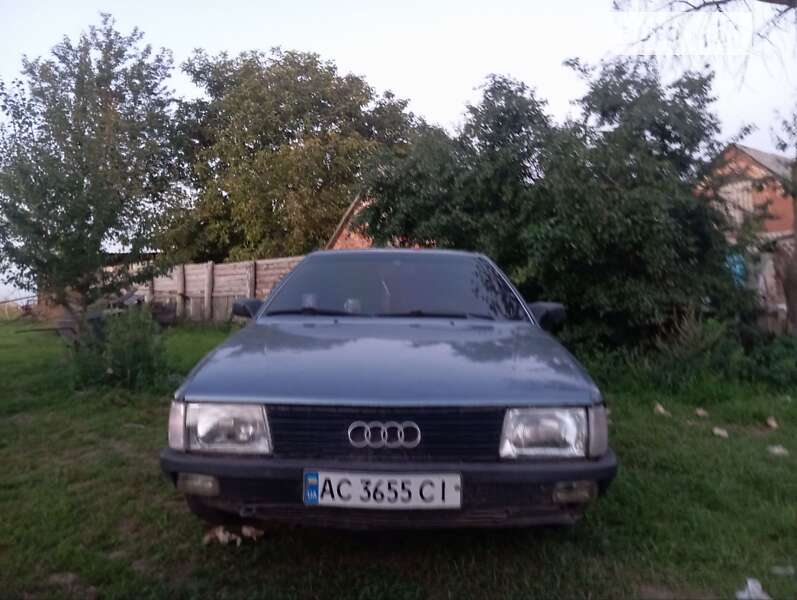 Audi 100 (1990)