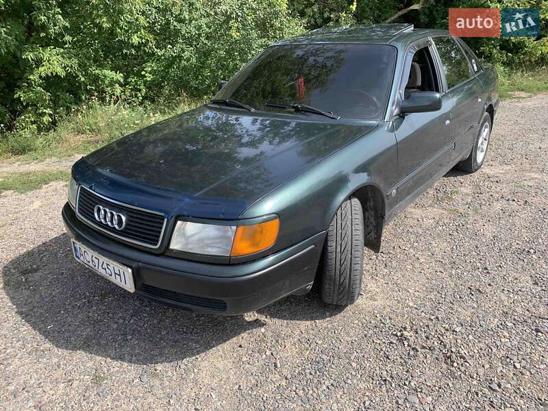 Audi 100 (1993)