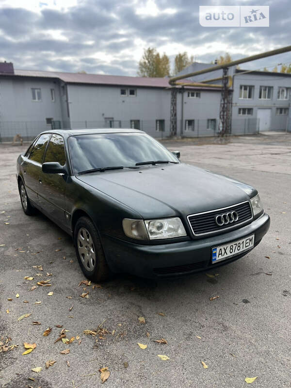 Audi 100 (1993)
