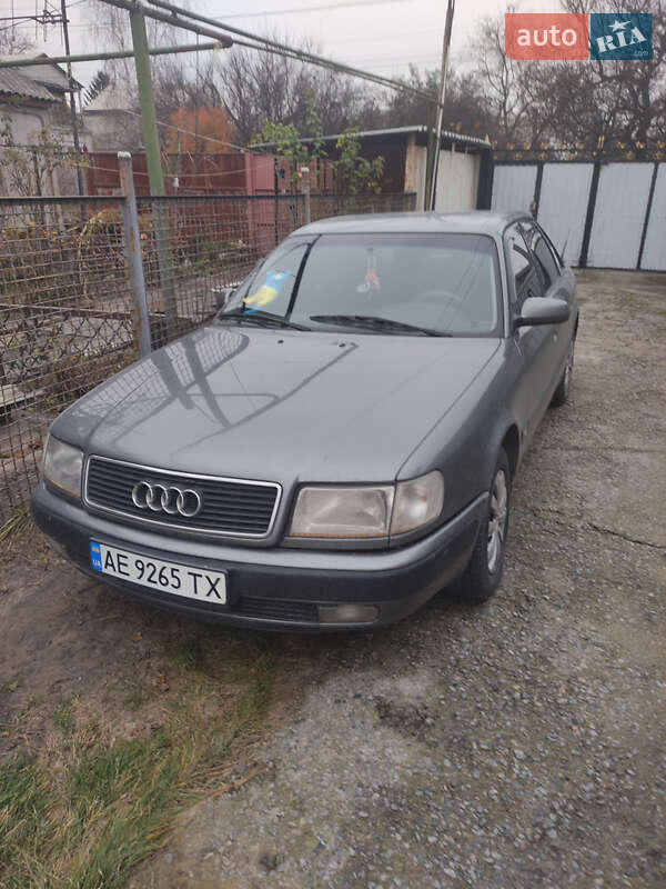 Audi 100 (1994)