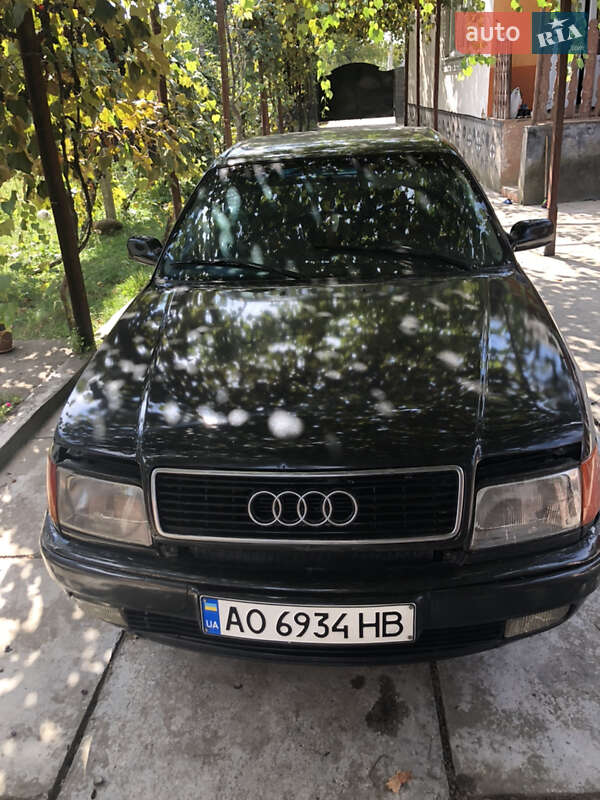 Audi 100 (1992)