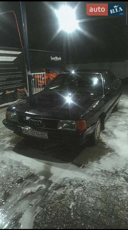 Audi 100 (1988)
