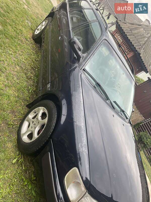 Audi 100 (1993)