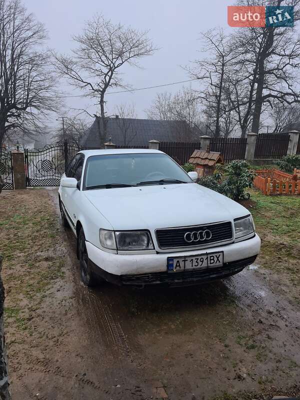 Audi 100 (1992)