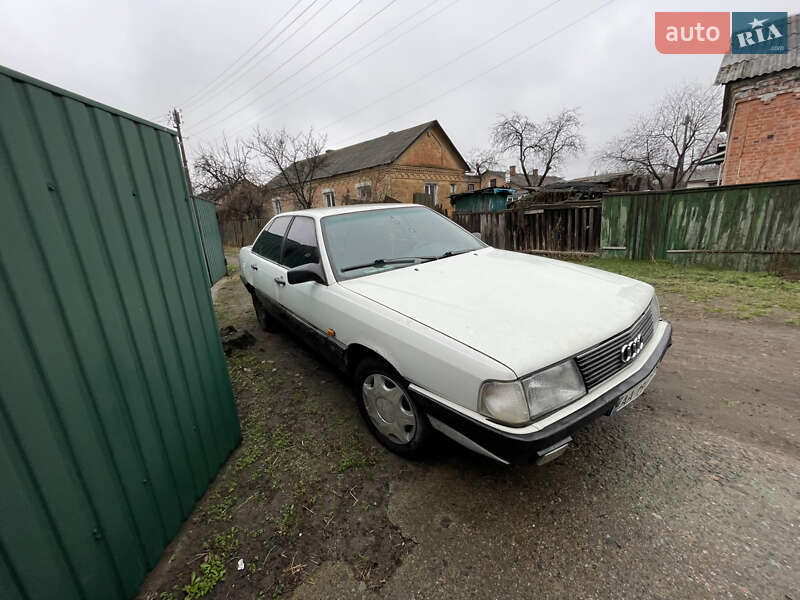 Audi 100 (1987)