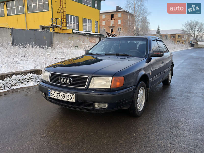 Audi 100 (1993)