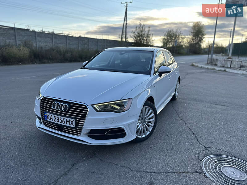 Audi A3 e-tron (2016)