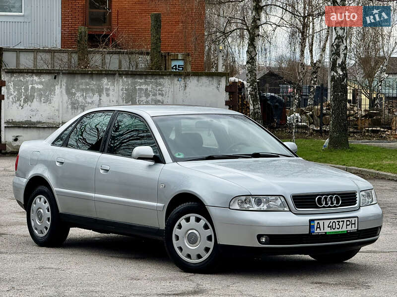 Audi A4 (2000)