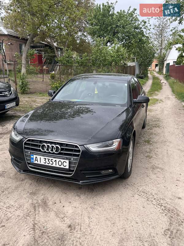 Audi A4 (2012)