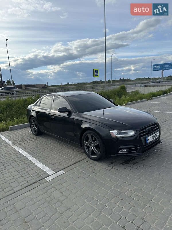 Audi A4 (2012)