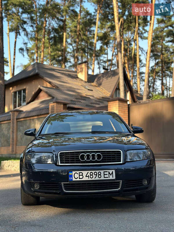 Audi A4 (2004)