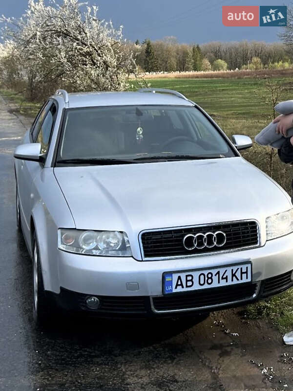 Audi A4 (2002)