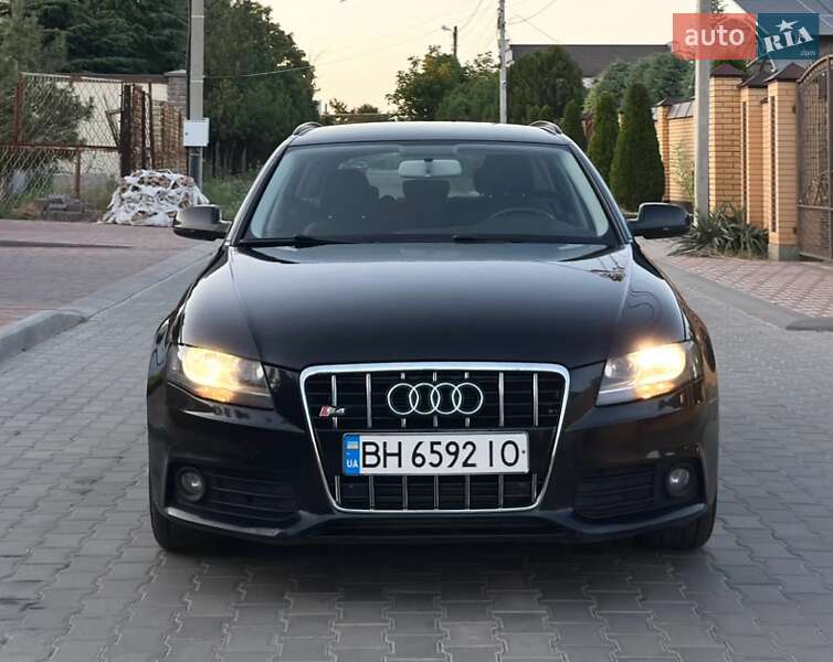 Audi A4 (2011)