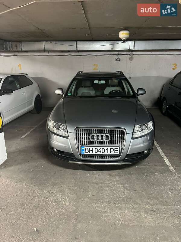 Audi A6 allroad (2011)