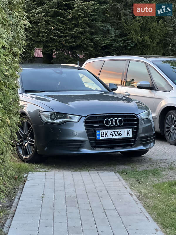 Audi A6 (2011)