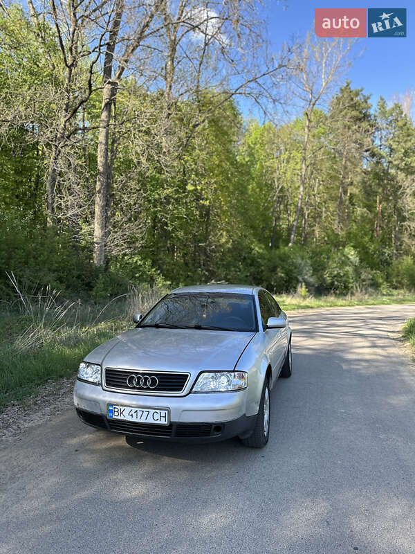 Audi A6 (1998)