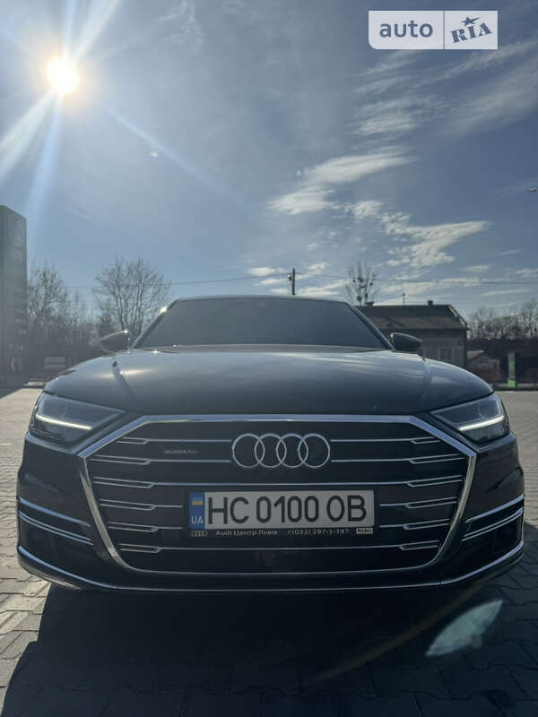 Audi A8 (2020)