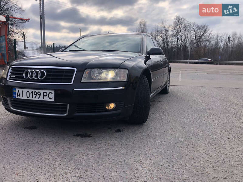 Audi A8 (2003)