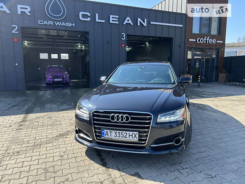 Audi A8 (2015)
