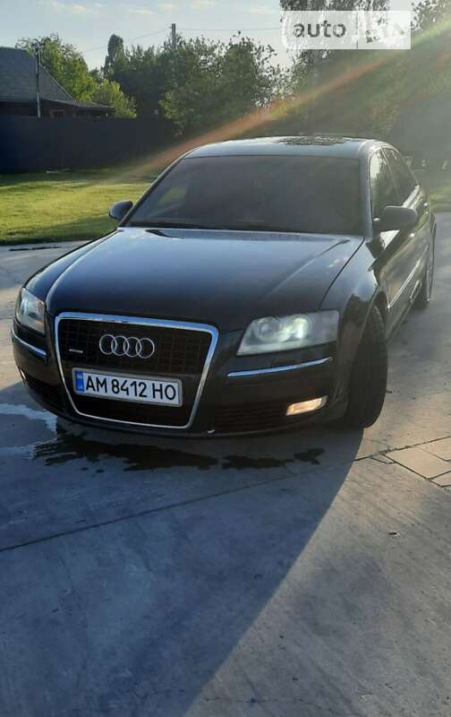 Audi A8 (2004)