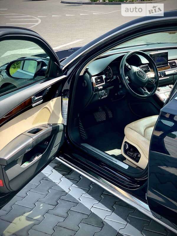 Audi A8 (2013)