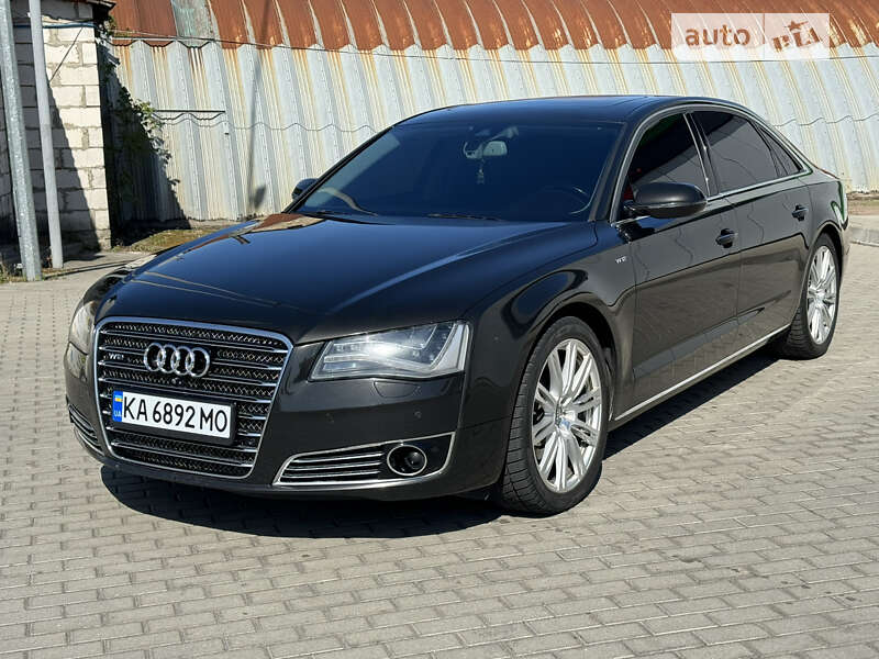 Audi A8 (2012)