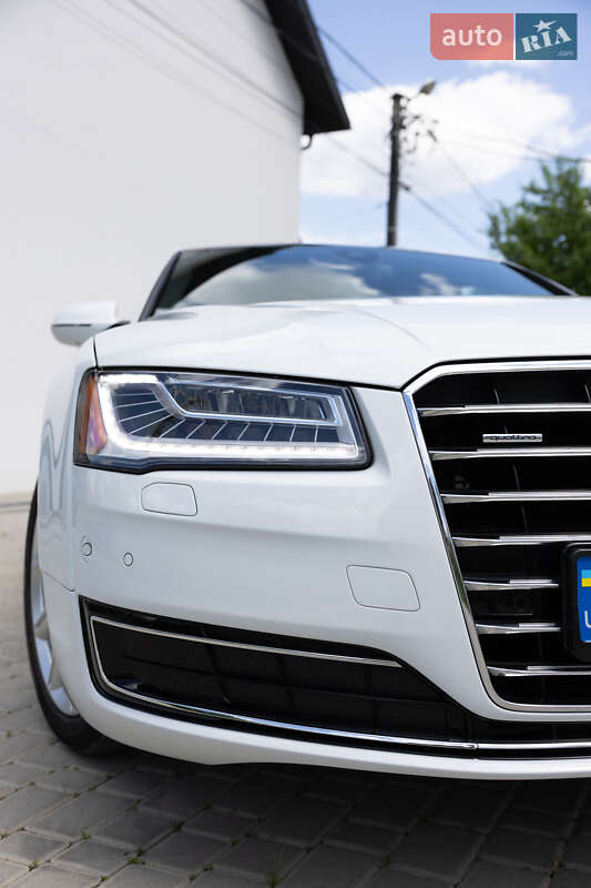 Audi A8 (2015)