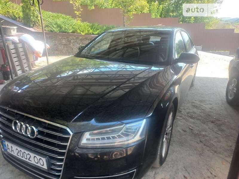 Audi A8 (2017)