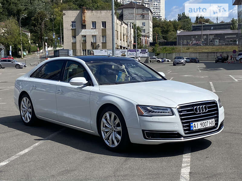 Audi A8 (2015)