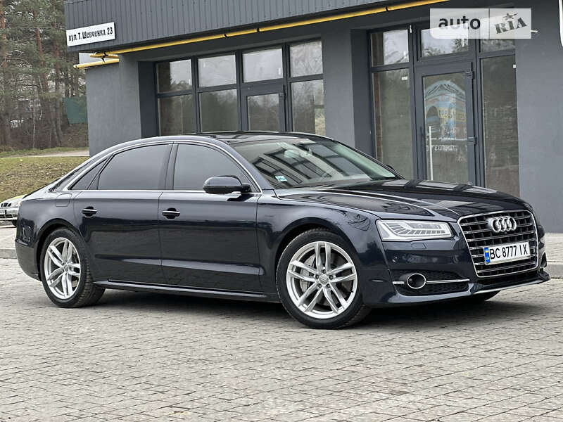 Audi A8 (2017)
