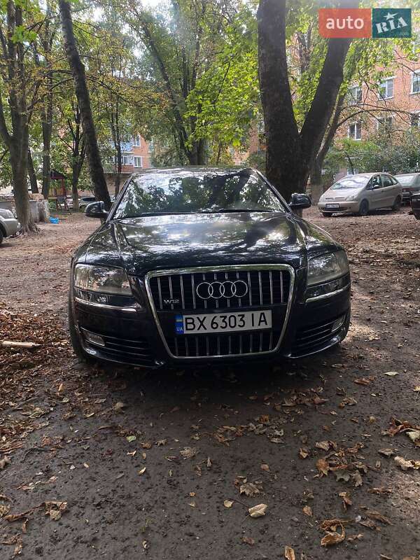 Audi A8 (2003)